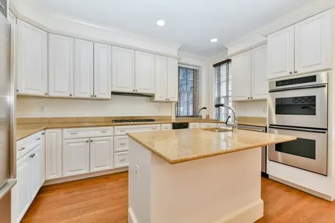 17 Willow Street Boston MA 02108