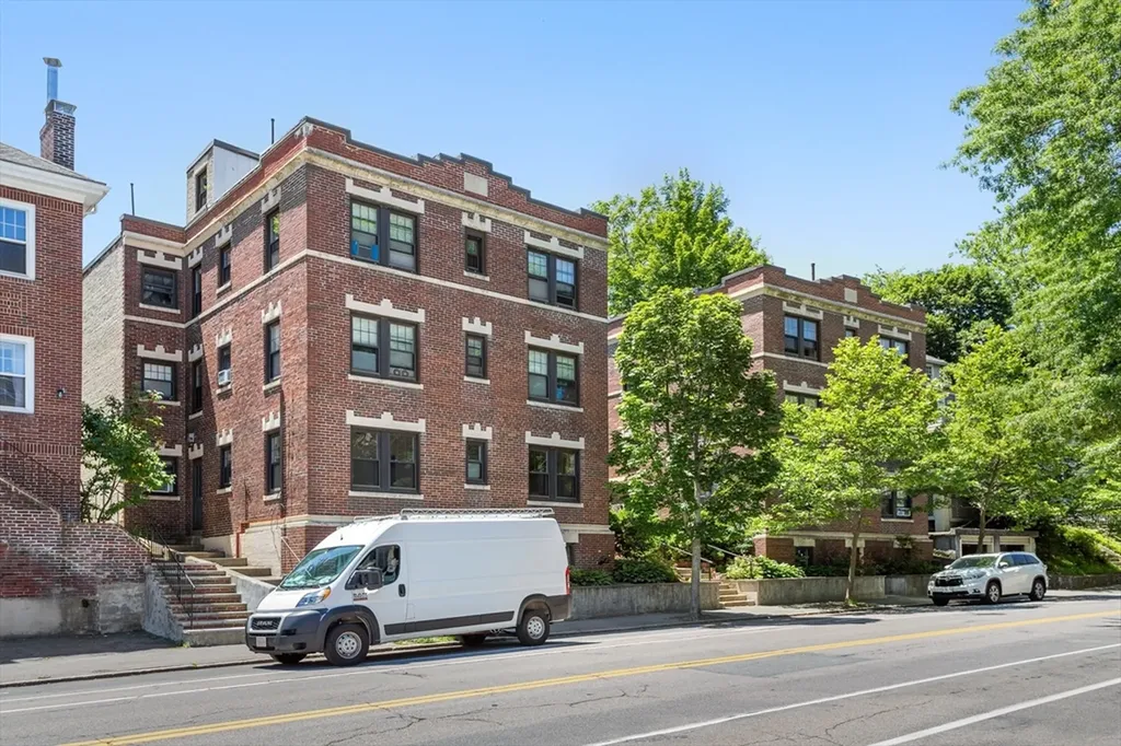 590 Washington Street Brookline MA 02446