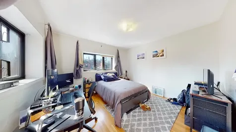 513 Beacon Boston MA 02215