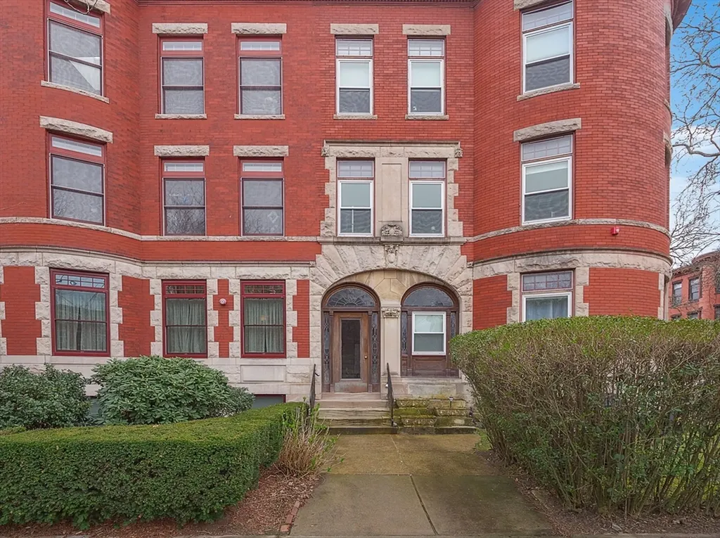 1871 Beacon Street Brookline MA 02445