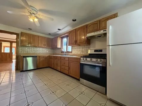 30 Maple Street Boston MA 02132