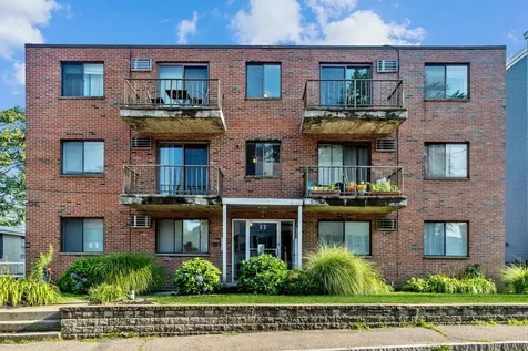 33 Middle Street Waltham MA 02451