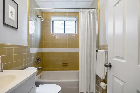 33 Middle Street Waltham MA 02451