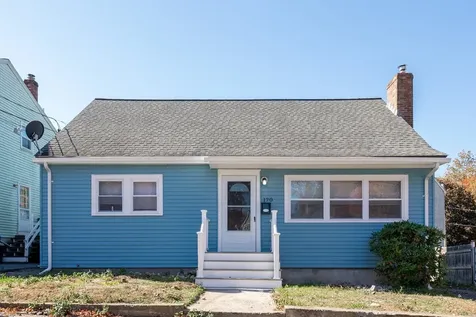 170 Seminole Avenue Waltham MA 02451