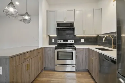 512 Massachusetts Avenue Boston MA 02118