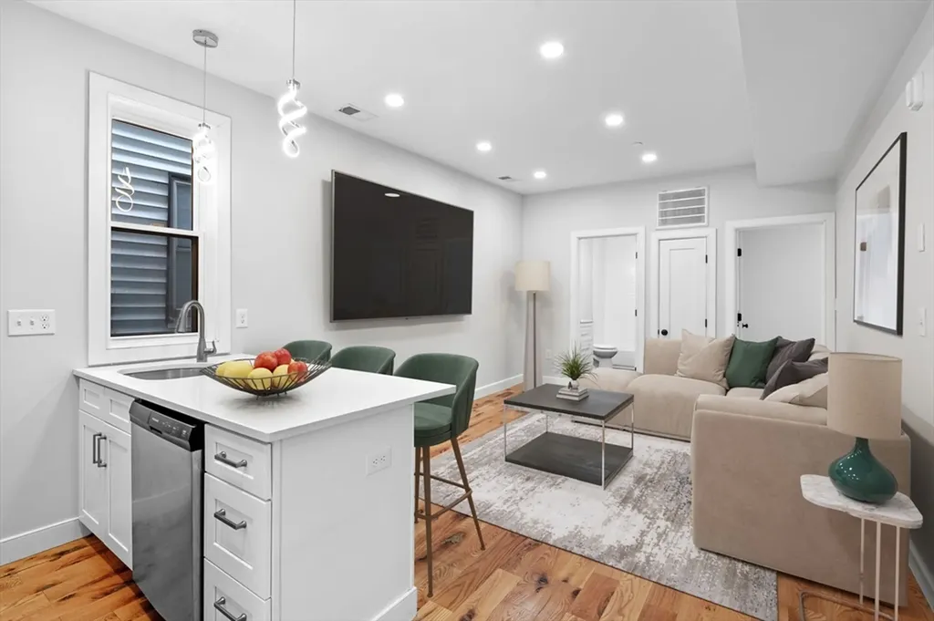 283 Chelsea Street Boston MA 02128