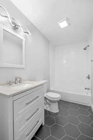 283 Chelsea Street Boston MA 02128