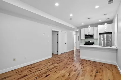 283 Chelsea Street Boston MA 02128