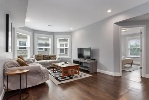 7 Abbotsford Boston MA 02121