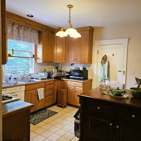 97 Hammond Street Waltham MA 02451
