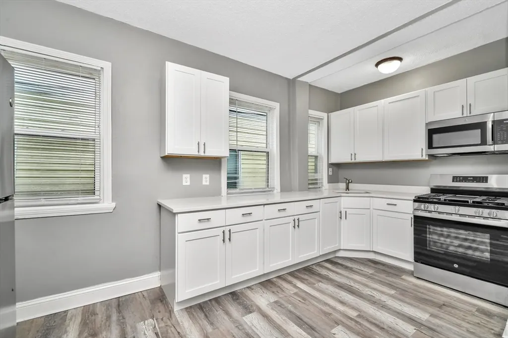 352 Norfolk Street Boston MA 02124