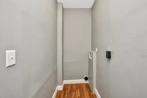 352 Norfolk Street Boston MA 02124