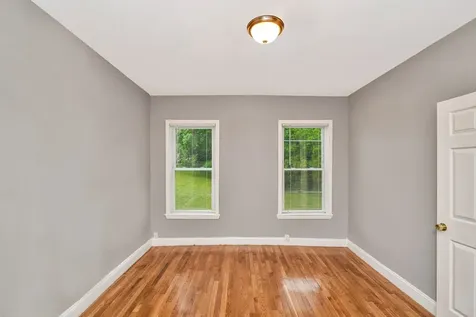 352 Norfolk Street Boston MA 02124