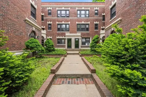 592 Washington Street Brookline MA 02446