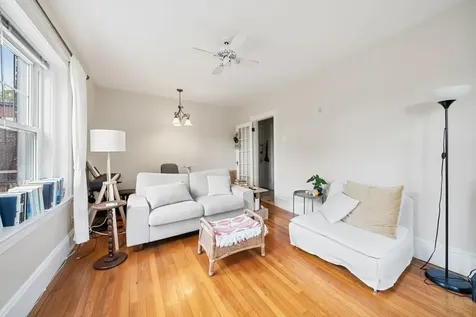 592 Washington Street Brookline MA 02446