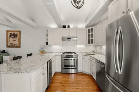 37 Mount Vernon Street Boston MA 02129