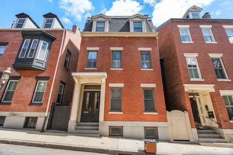 37 Mount Vernon Street Boston MA 02129