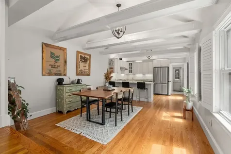 37 Mount Vernon Street Boston MA 02129