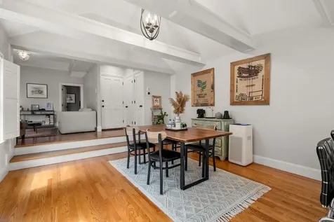 37 Mount Vernon Street Boston MA 02129