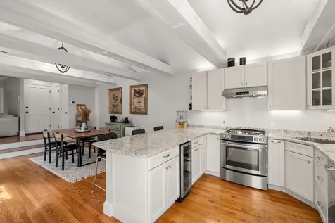 37 Mount Vernon Street Boston MA 02129