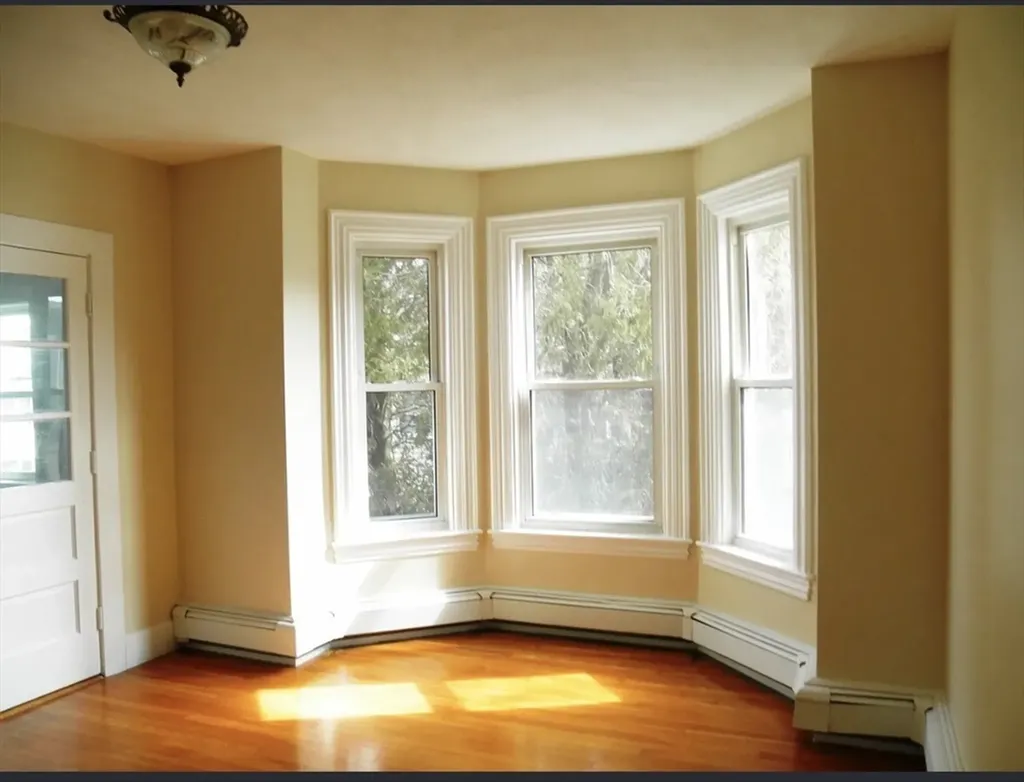 129 Brown Street Waltham MA 02452