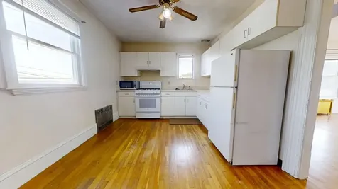 22 Summer Avenue Waltham MA 02452