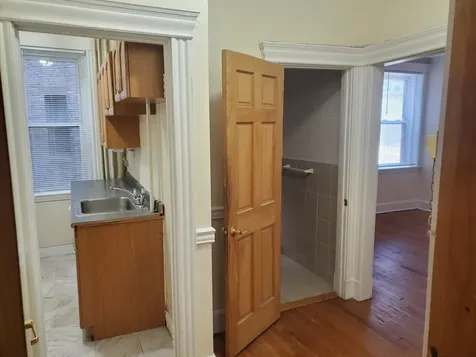 364 Riverway Boston MA 02115