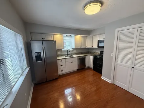 83 Taylor Street Waltham MA 02453