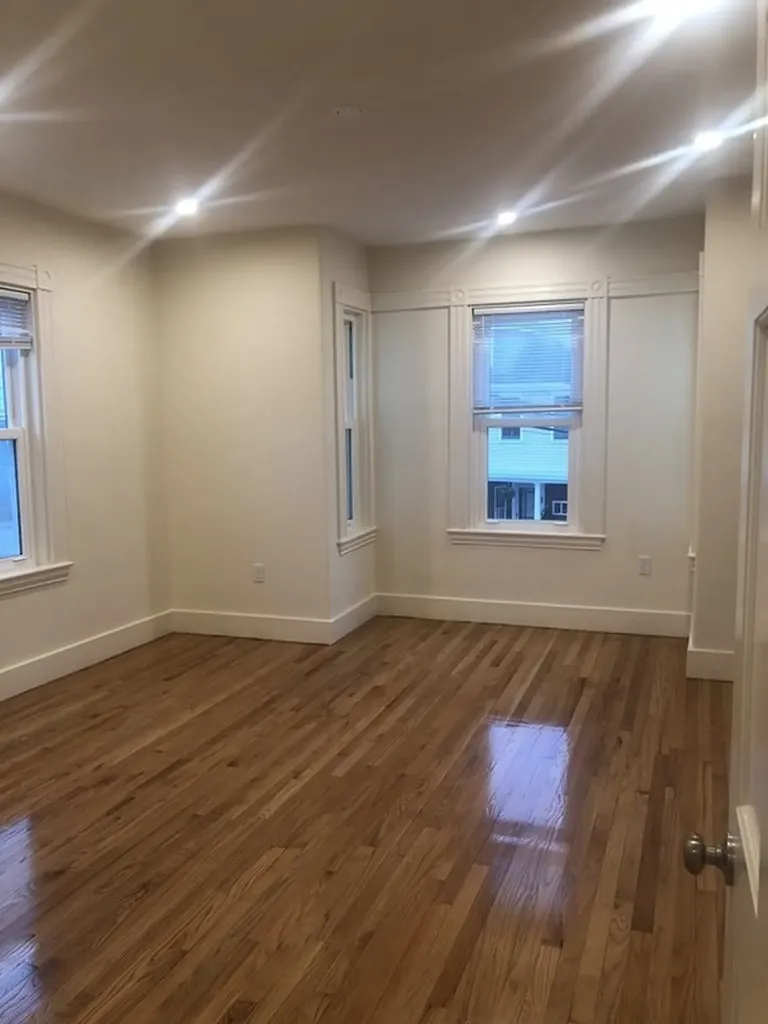 58 Neponset Boston MA 02131