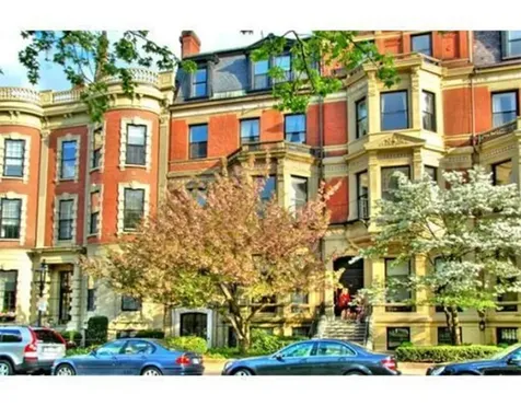 62 Commonwealth Avenue Boston MA 02118