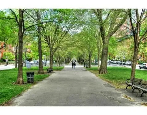 62 Commonwealth Avenue Boston MA 02118