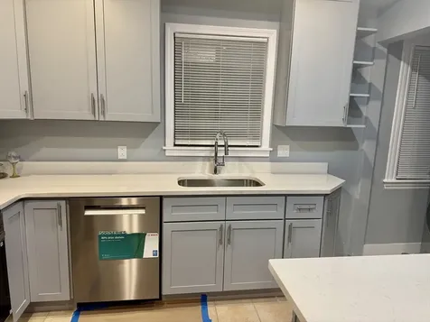 25 Larchmont Street Boston MA 02124