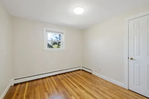 160 Ravenswood Road Waltham MA 02453
