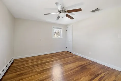 160 Ravenswood Road Waltham MA 02453
