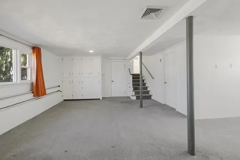 160 Ravenswood Road Waltham MA 02453