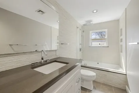 160 Ravenswood Road Waltham MA 02453