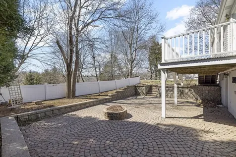 160 Ravenswood Road Waltham MA 02453