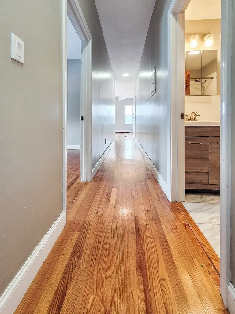 Boston MA, 338 Warren Street, Unit 4