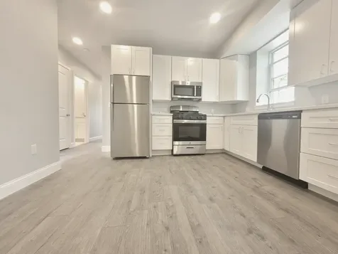 334 Warren Street Boston MA 02119