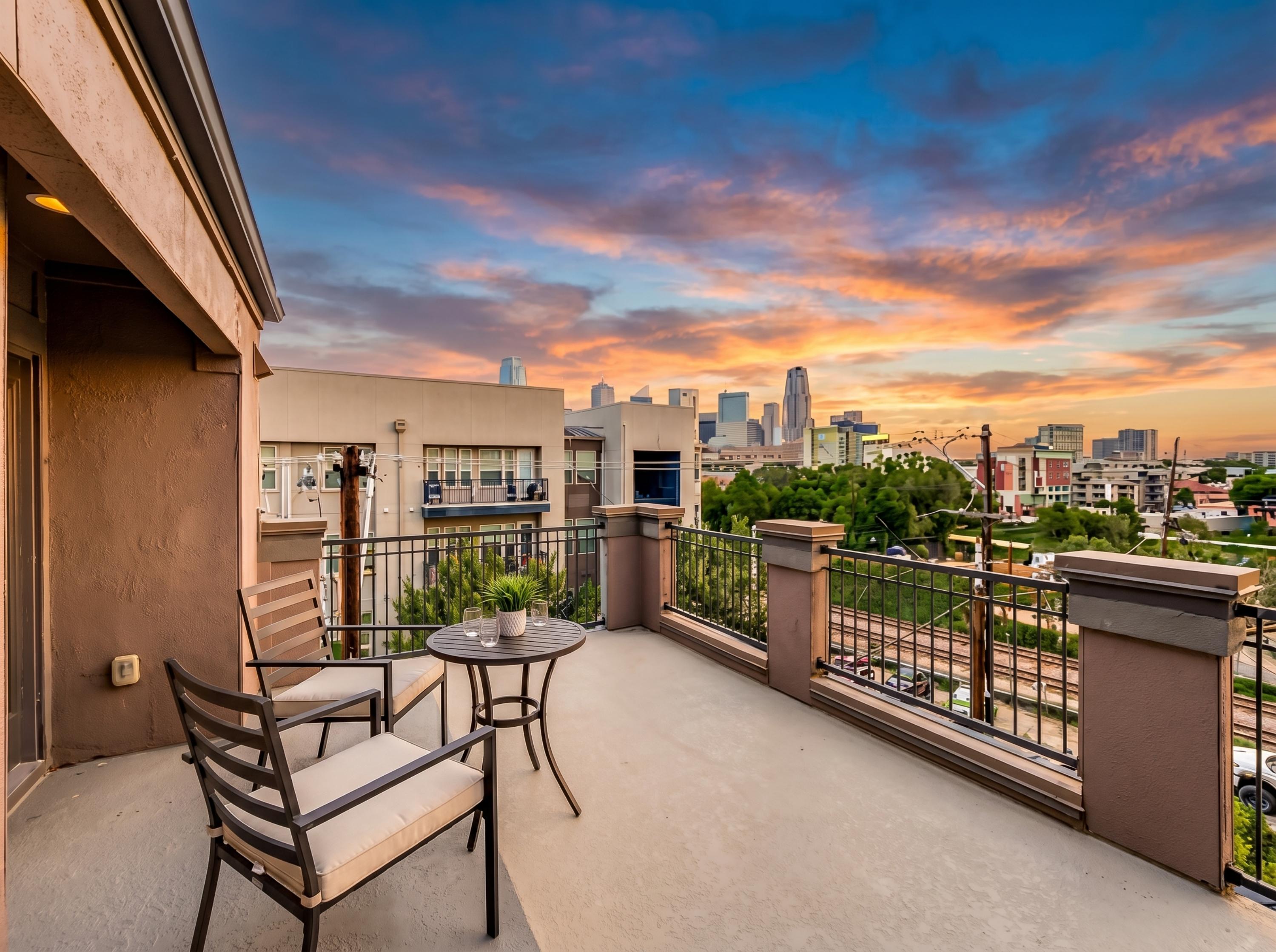1309 Arch Place Dallas TX 75215