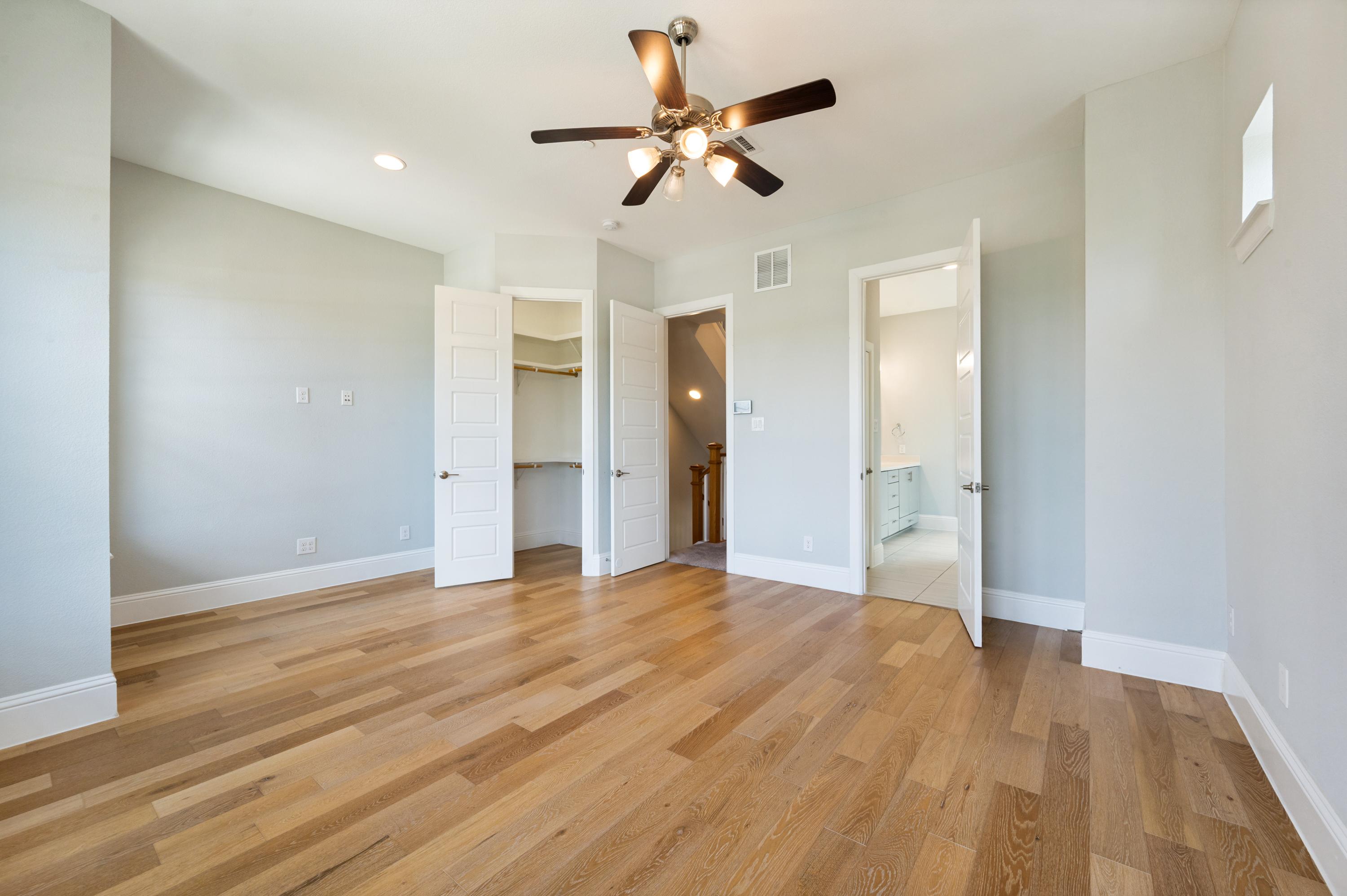 1309 Arch Place Dallas TX 75215