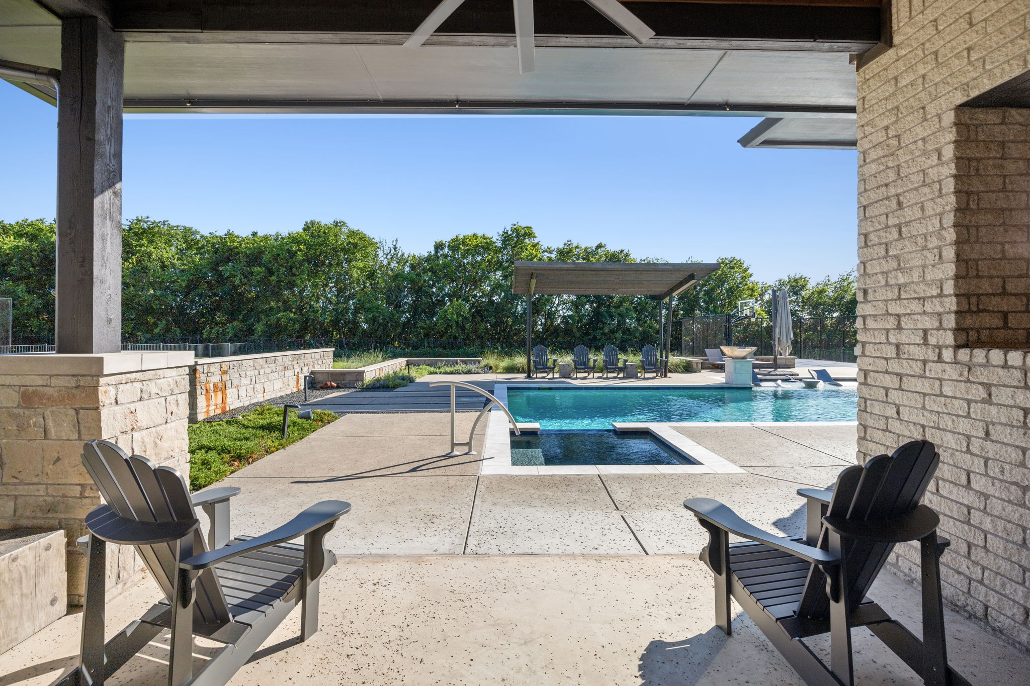 528 Lodge Hill Drive Heath TX 75032