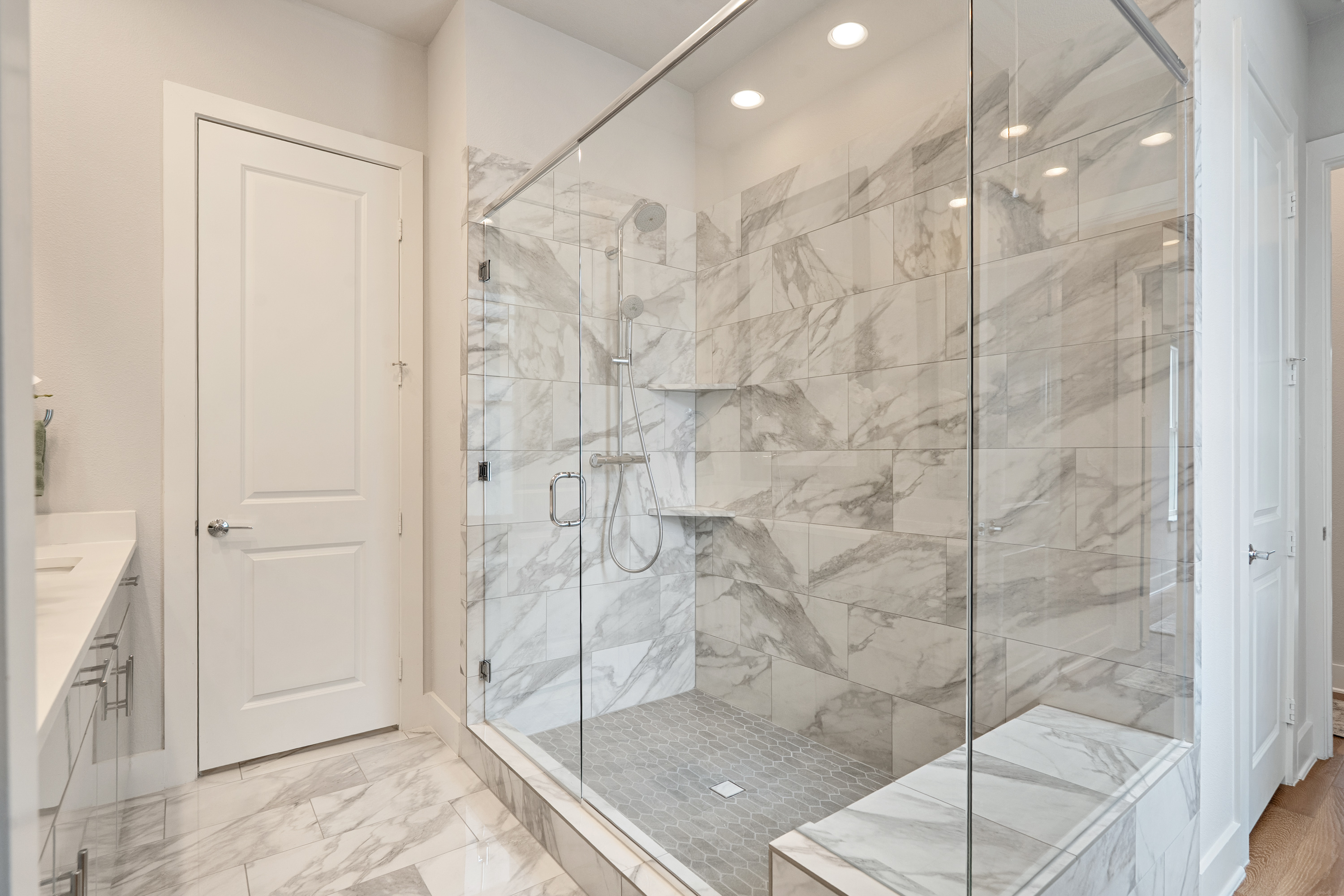 381 E Greenbriar Lane Dallas TX 75203