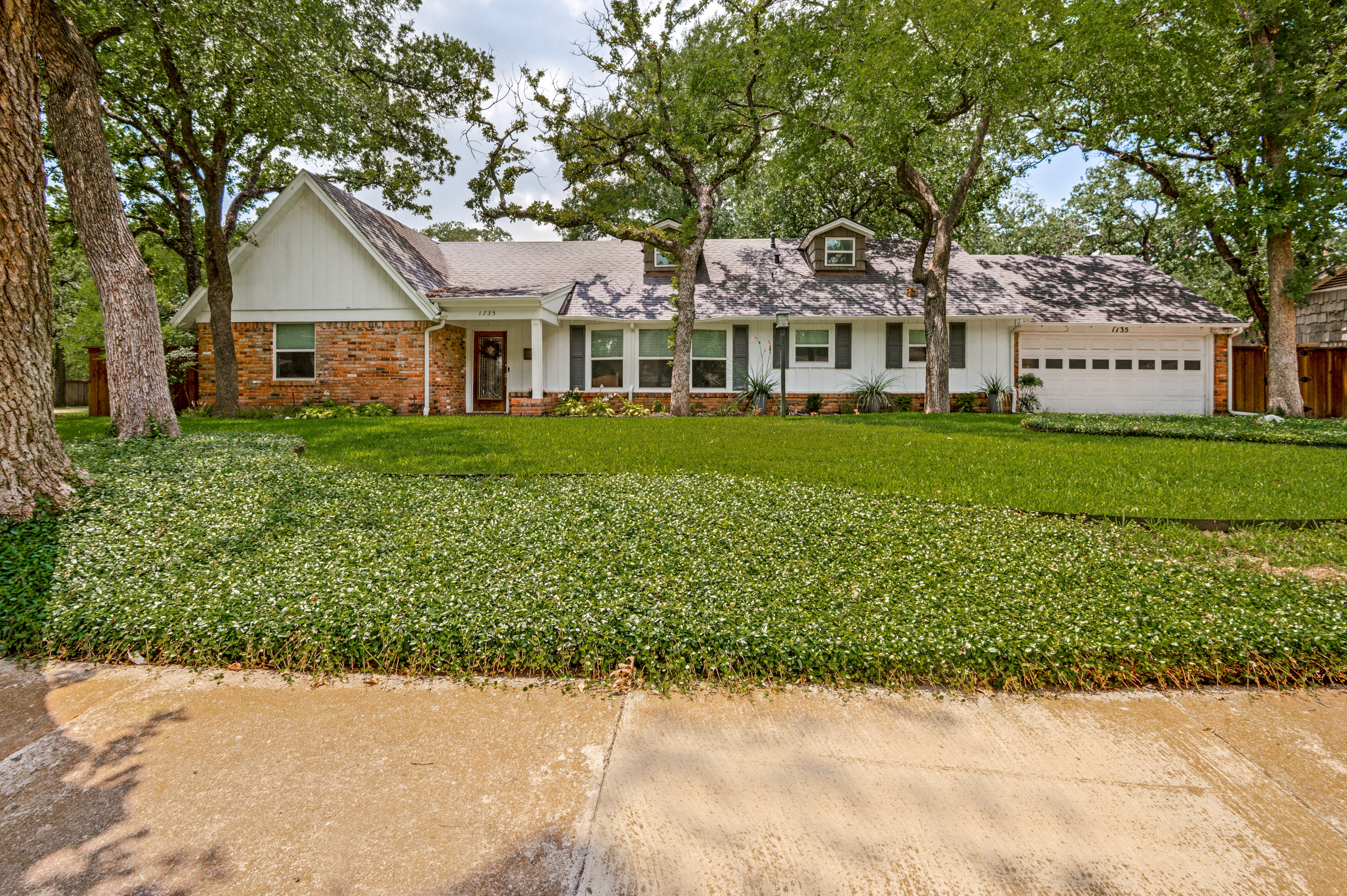 1735 Sunnybrook Drive Irving TX 75061