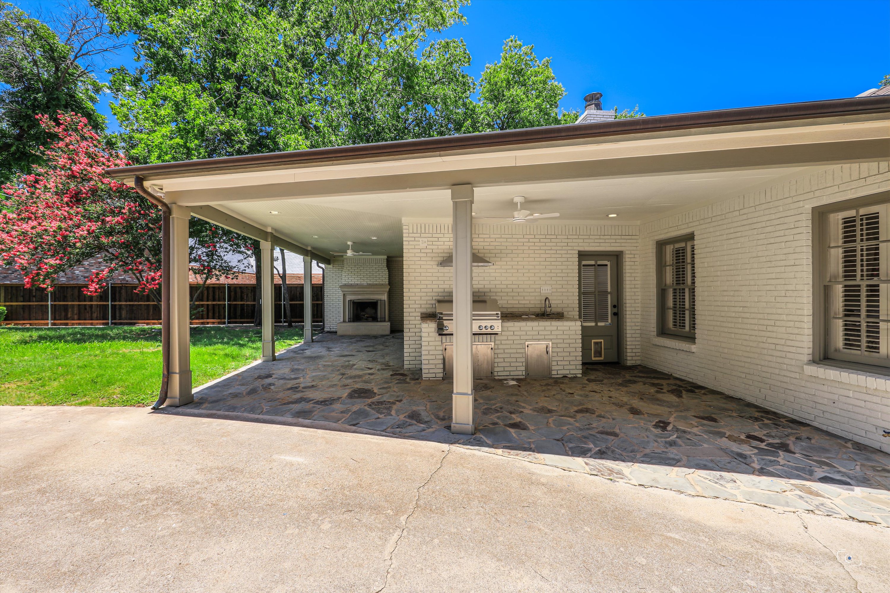 3609 Park Hill Drive Fort Worth TX 76109