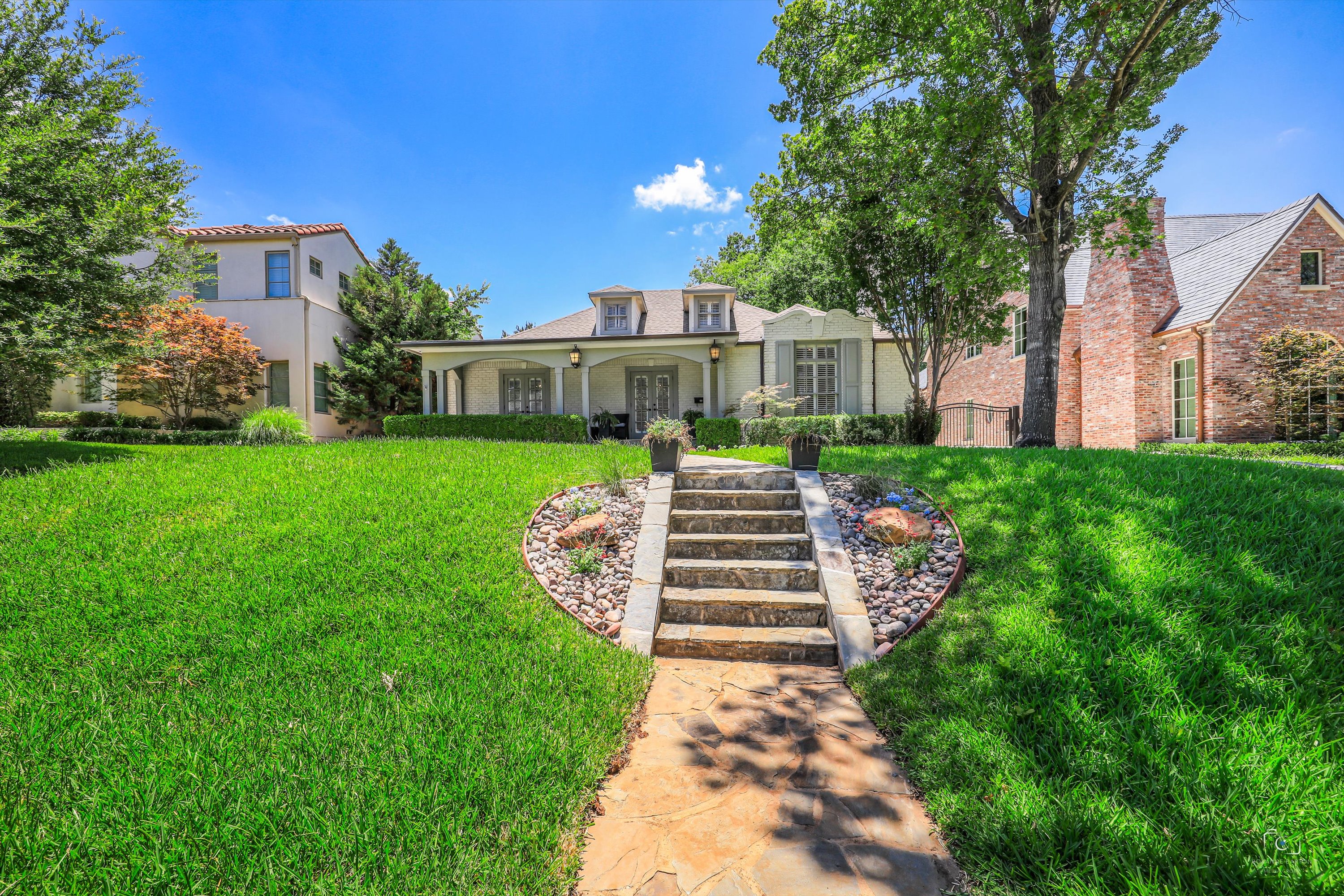 3609 Park Hill Drive Fort Worth TX 76109