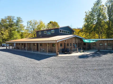 66 Front Drive Mount Union PA 17066