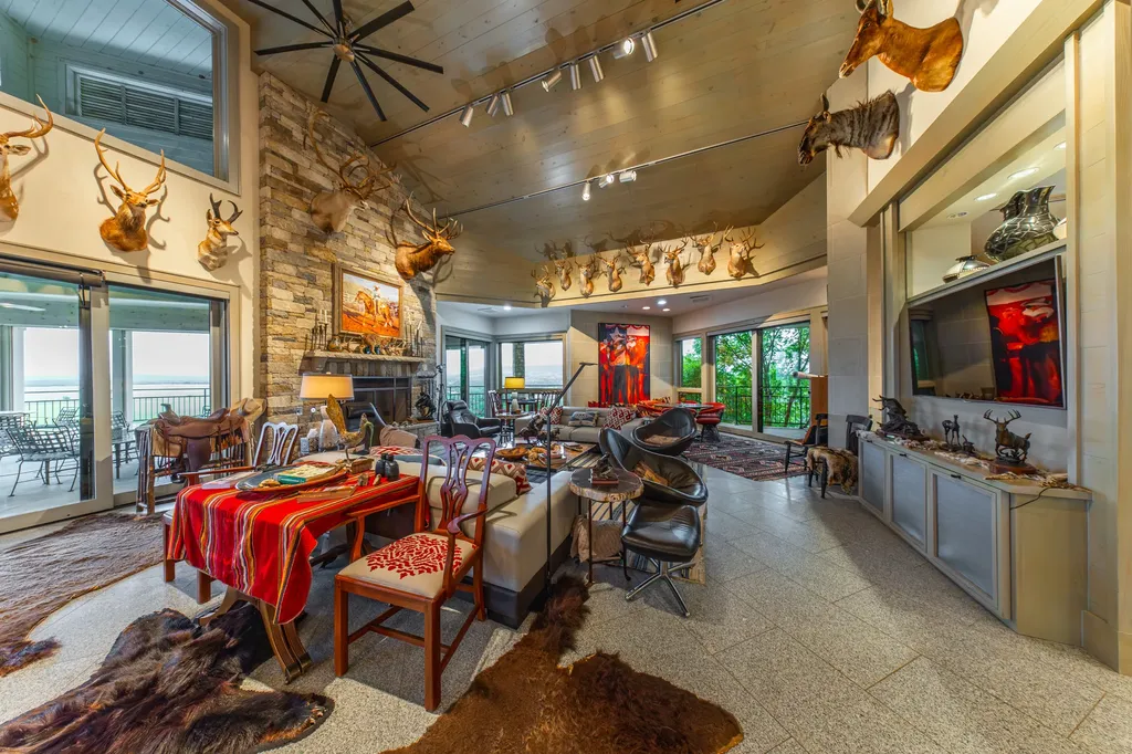 4616 N. Fm 4 Palo Pinto TX 76484