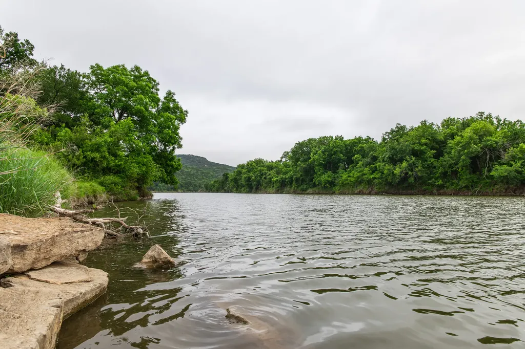 4616 N. Fm 4 Palo Pinto TX 76484