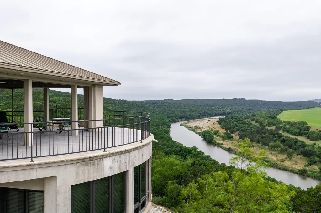 4616 N. Fm 4 Palo Pinto TX 76484